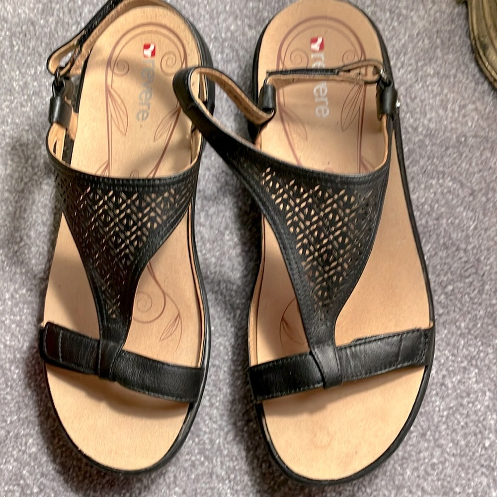 Revere Santa Fe Black Sandle